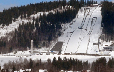 PŚ Lillehammer: 71 skoczków na starcie, wśród nich Ipcioglu i Domen Prevc