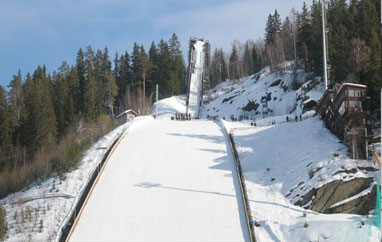 Skocznia w Vikersund przetestowana, 236 metrów Norwega